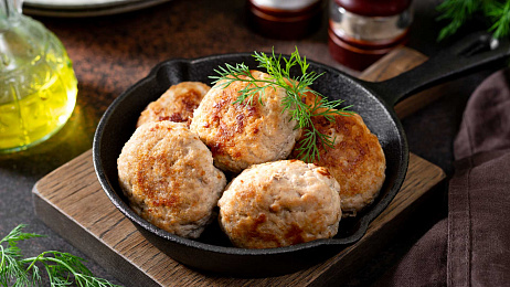 Сочные куриные котлеты